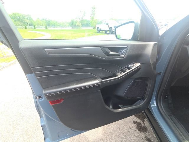 Certified 2023 Ford Escape Active w/ Cold Weather Package FWD image 25