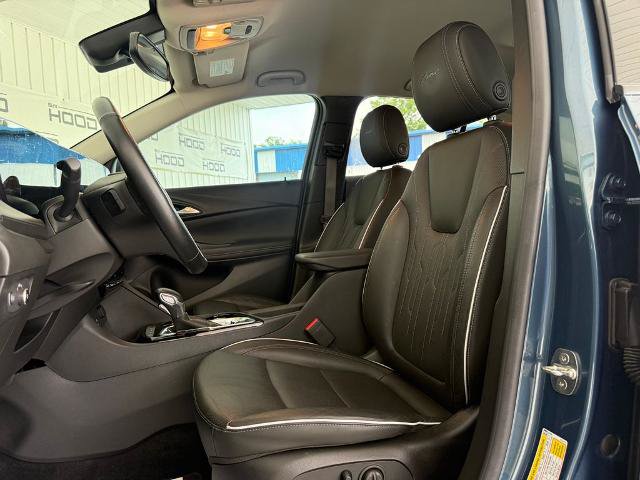 Used 2024 Buick Encore GX Avenir w/ Avenir Convenience Package AWD/4WD image 6
