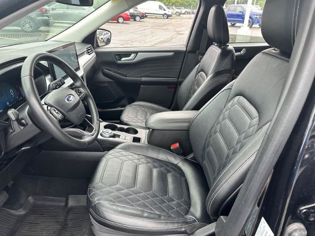 Certified 2023 Ford Escape Platinum w/ Premium Technology Package AWD/4WD image 26