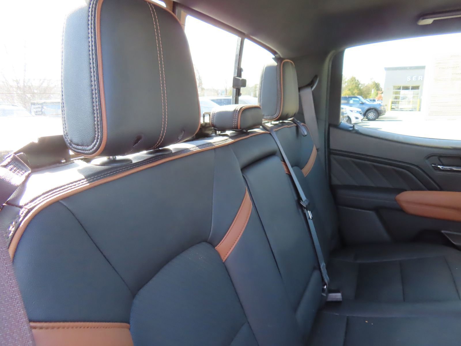 Used 2023 GMC Canyon AT4 w/ AT4 Premium Package image 36