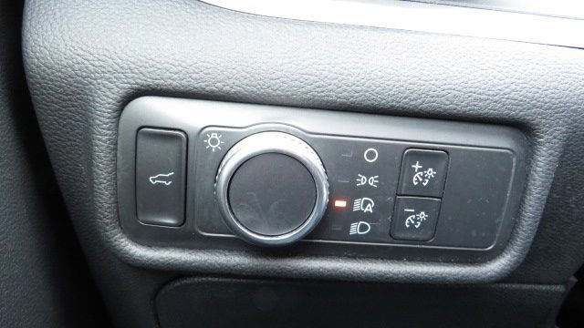 Certified 2021 Ford Explorer XLT image 26