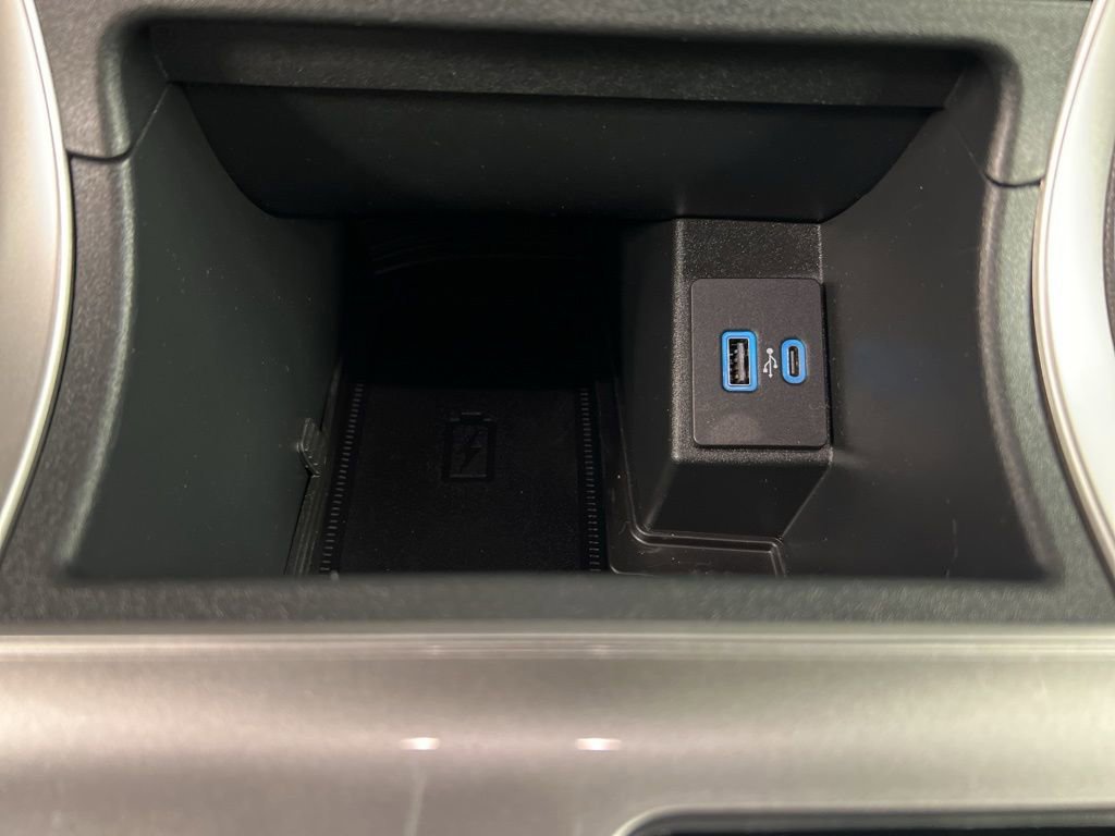 Certified 2024 Ford Edge SEL w/ Convenience Package image 15