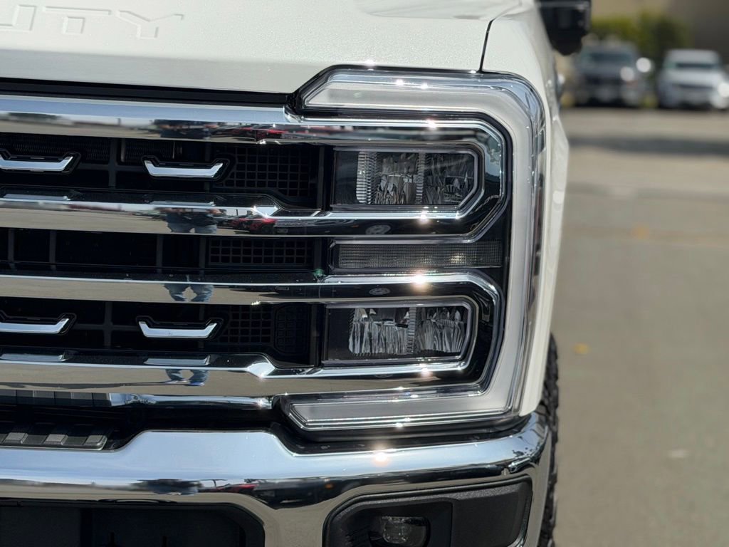 Certified 2024 Ford F350 Lariat AWD/4WD image 8