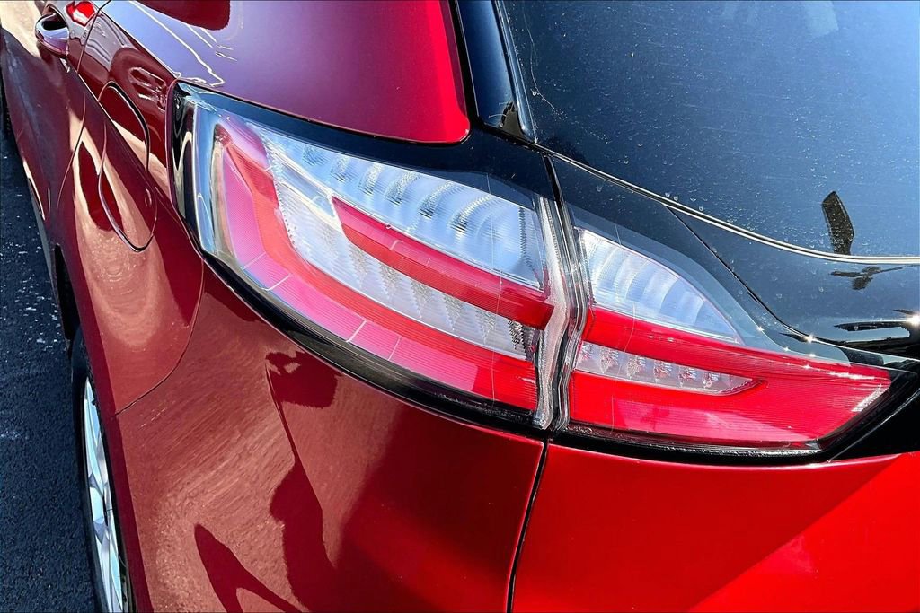 Certified 2024 Ford Edge SEL w/ Convenience Package image 28