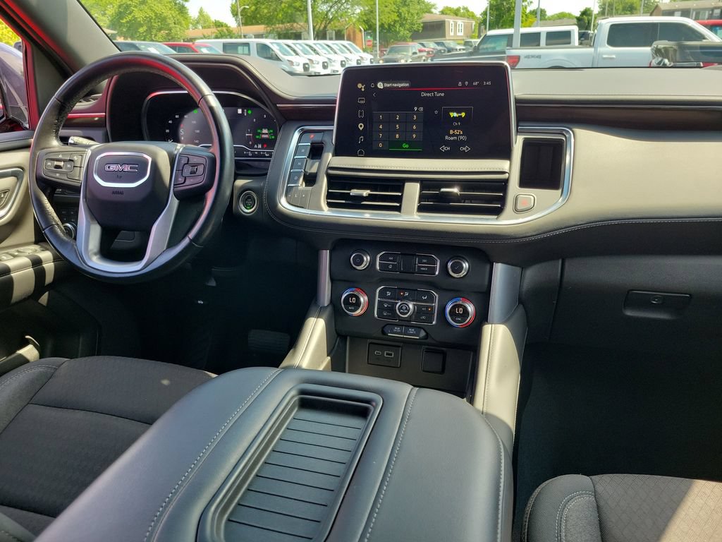 Used 2022 GMC Yukon SLE w/ Gmc Pro Safety Plus Package AWD/4WD image 13