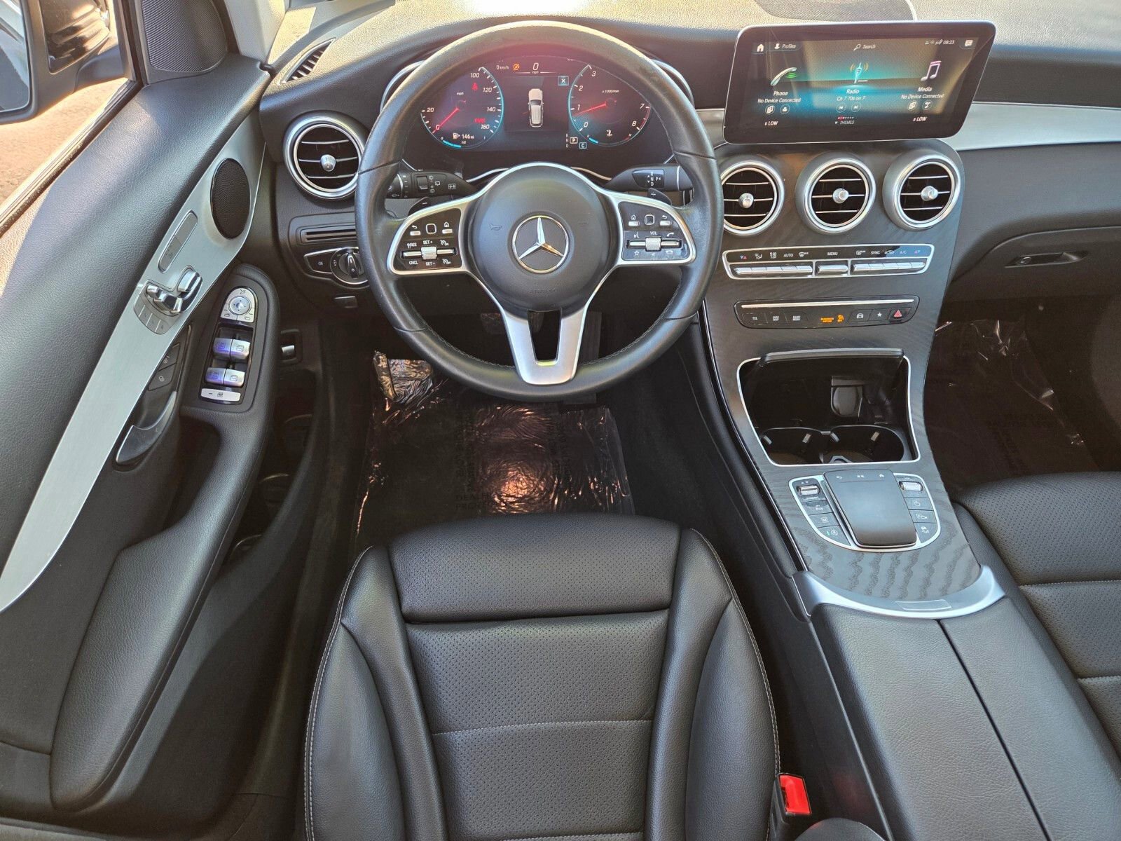 Used 2022 Mercedes-Benz GLC 300 image 12