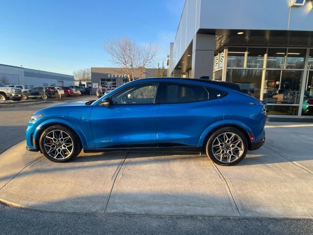 Certified 2025 Ford Mustang Mach-E GT image 2