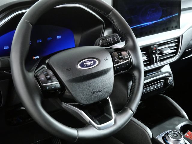 Certified 2024 Ford Escape Platinum AWD/4WD image 18