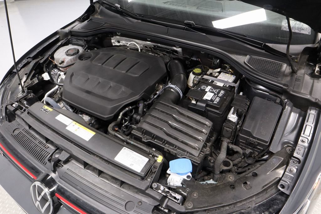 Used 2024 Volkswagen GTI SE FWD image 16