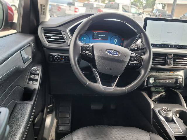 Certified 2023 Ford Escape Platinum AWD/4WD image 11