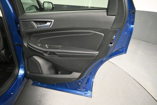 Certified 2024 Ford Edge Titanium w/ Equipment Group 301A AWD/4WD image 26
