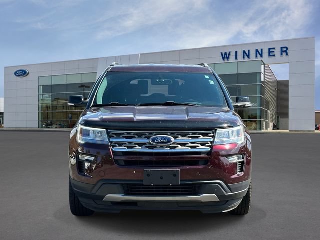 Certified 2018 Ford Explorer XLT w/ Equipment Group 201A AWD/4WD image 6