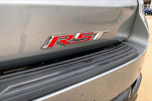 Used 2025 Chevrolet Suburban RST w/ Comfort Package image 11