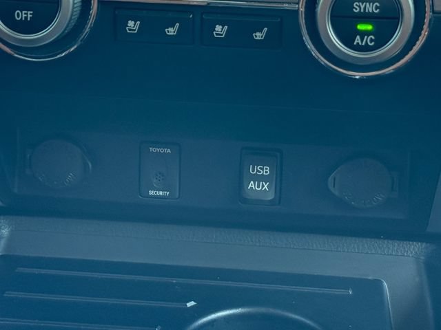 Used 2018 Toyota Tundra 1794 Edition AWD/4WD image 9