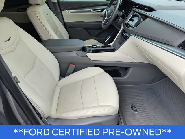 Used 2021 Cadillac XT5 Premium Luxury FWD image 11