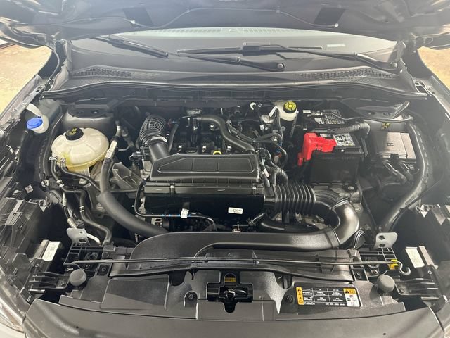 Certified 2025 Ford Escape Active AWD/4WD image 32