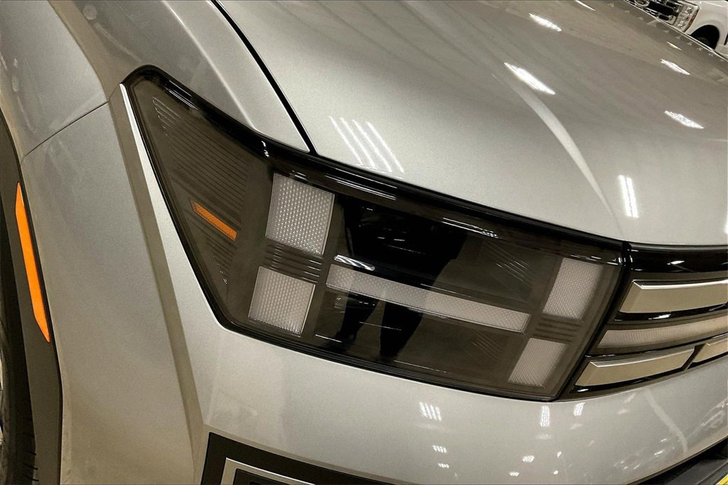 Used 2025 Hyundai Santa Fe SEL image 27