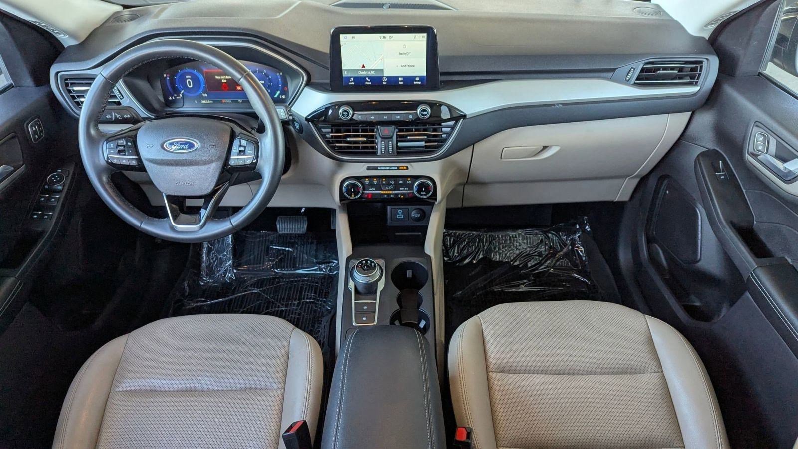 Certified 2022 Ford Escape SEL w/ Technology Package image 15