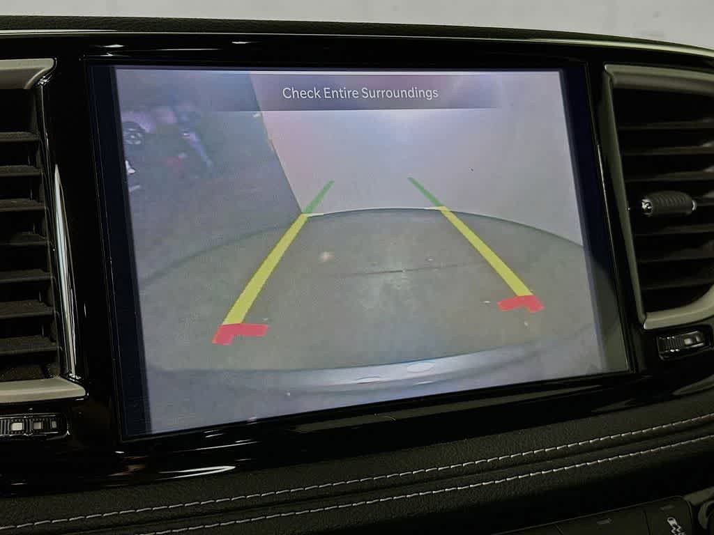 Used 2021 Chrysler Pacifica Touring w/ S Appearance Package FWD image 28