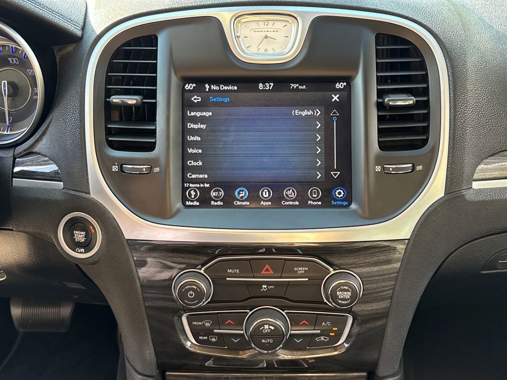 Used 2019 Chrysler 300 Touring L w/ Quick Order Package 22F image 23