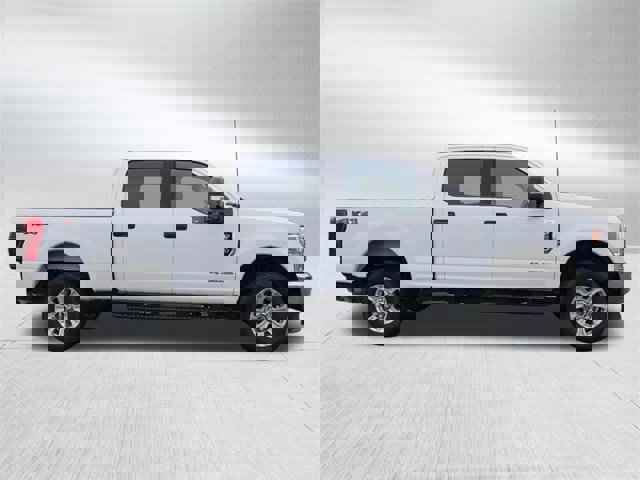 Certified 2022 Ford F250 XLT image 2