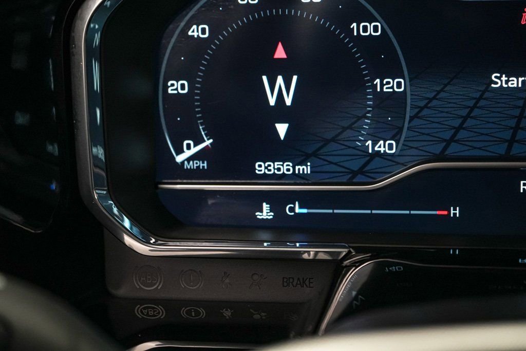 Used 2025 GMC Sierra 1500 Elevation image 19