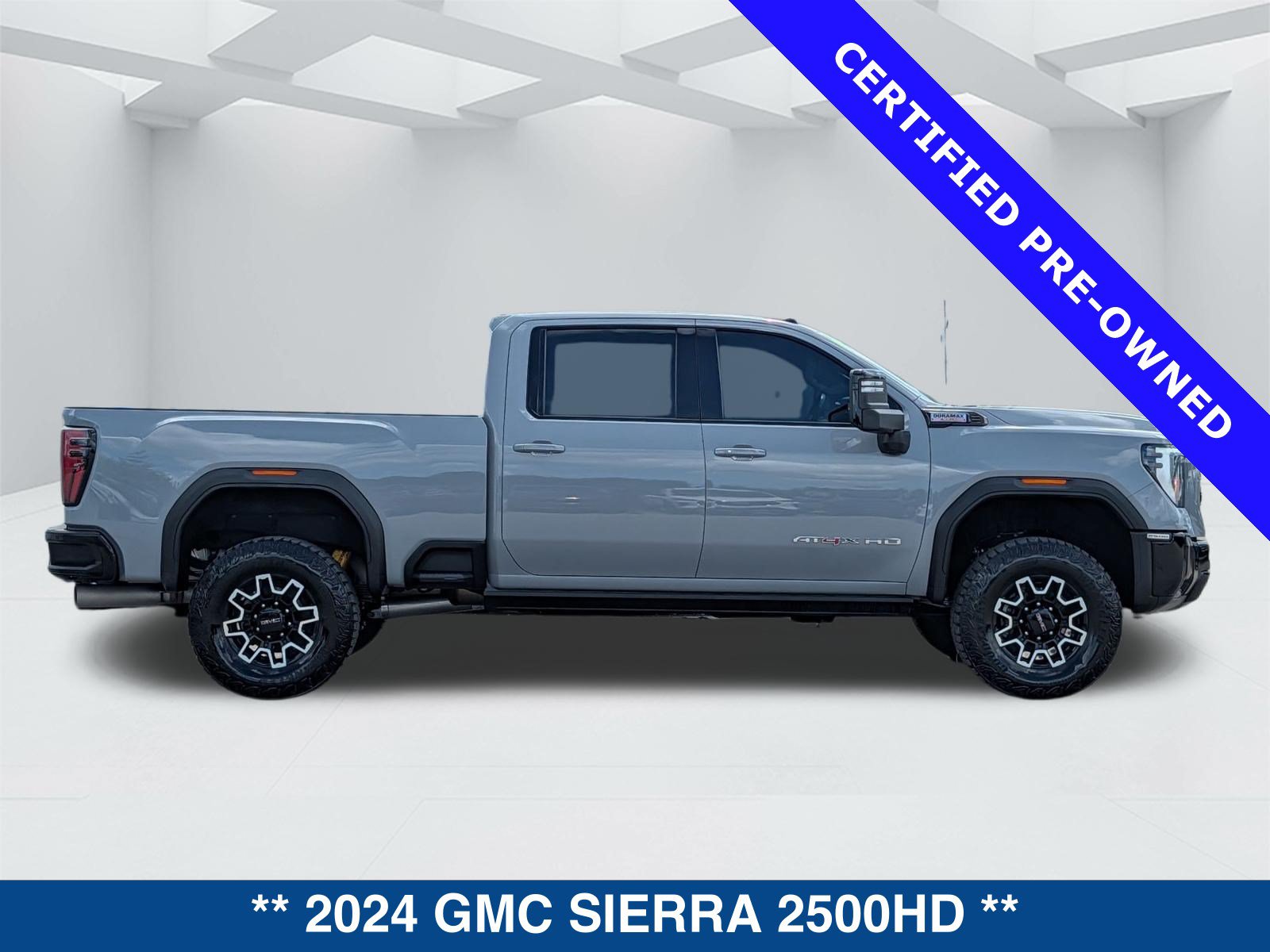 Used 2024 GMC Sierra 2500 AT4X AWD/4WD image 4