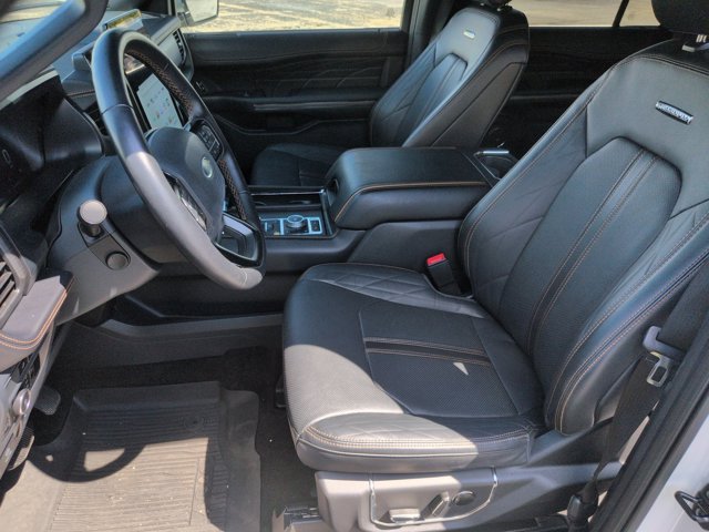 Certified 2023 Ford Expedition Platinum AWD/4WD image 16