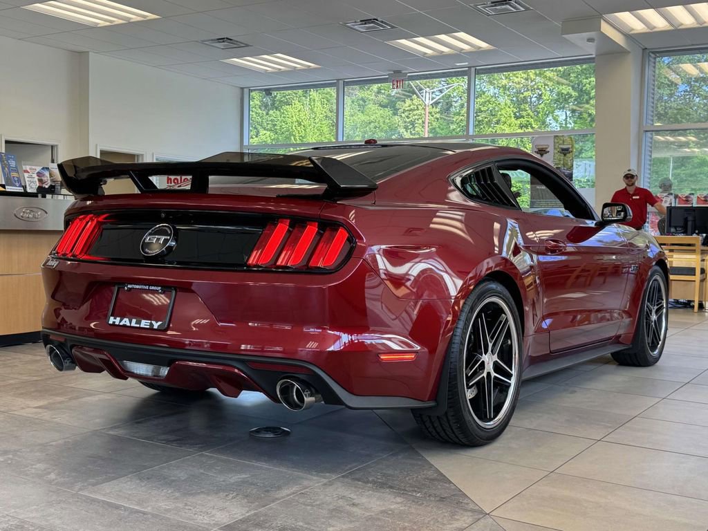 Certified 2017 Ford Mustang GT Premium RWD image 3