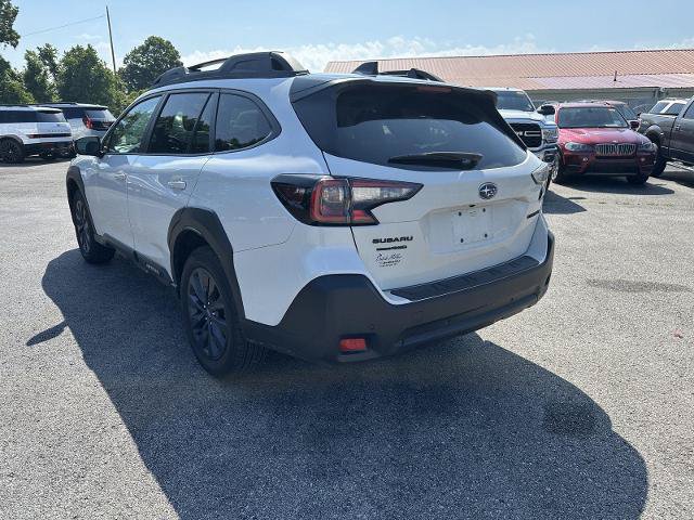 Used 2025 Subaru Outback Onyx Edition AWD/4WD image 4