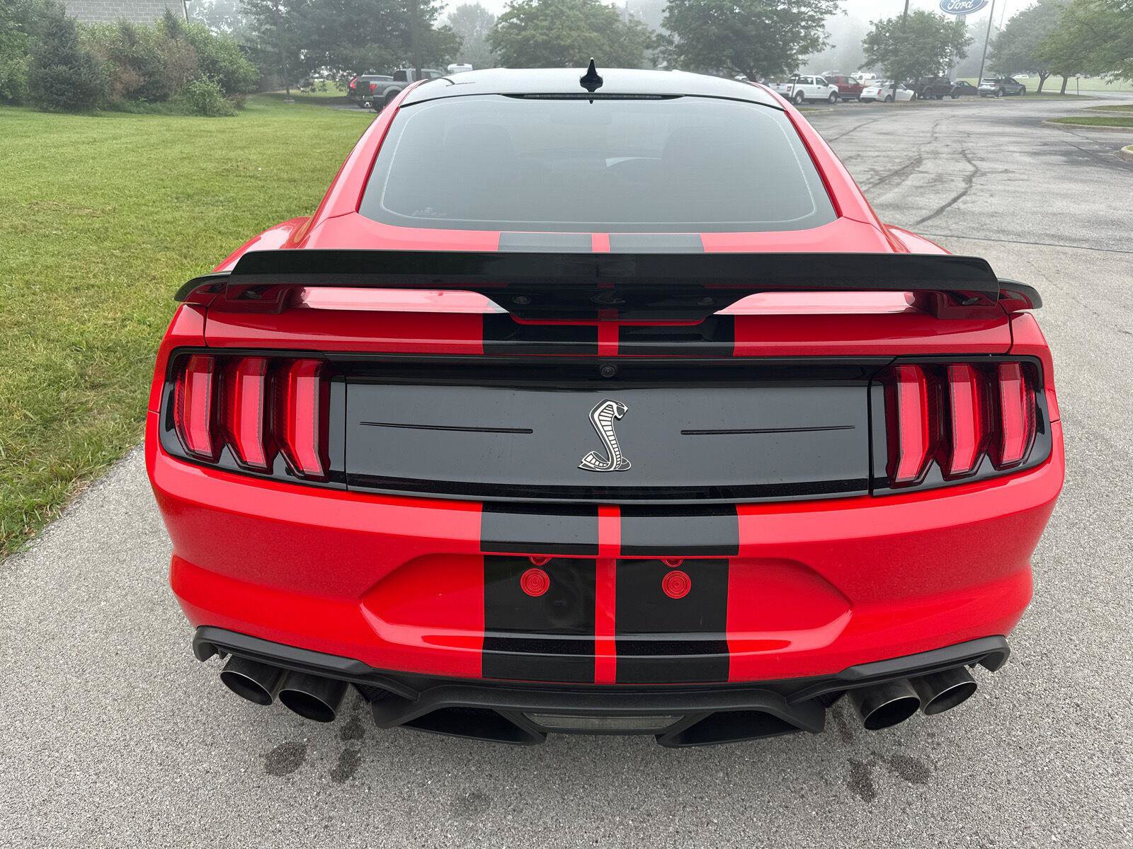 Certified 2021 Ford Mustang Shelby GT500 w/ Technology Package RWD image 12