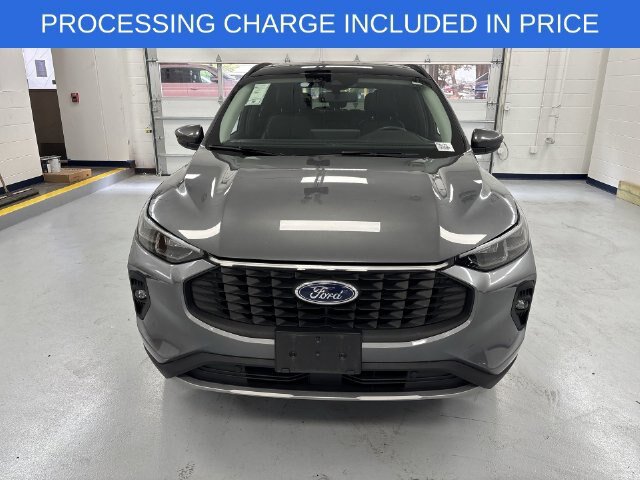 Certified 2025 Ford Escape Platinum AWD/4WD image 26