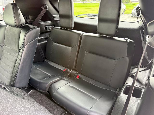 Used 2024 Mitsubishi Outlander SE Black Edition AWD/4WD image 13