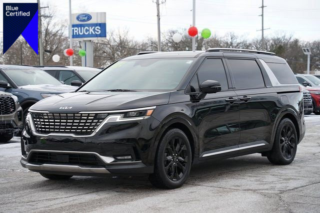 Used 2024 Kia Carnival SX image 1