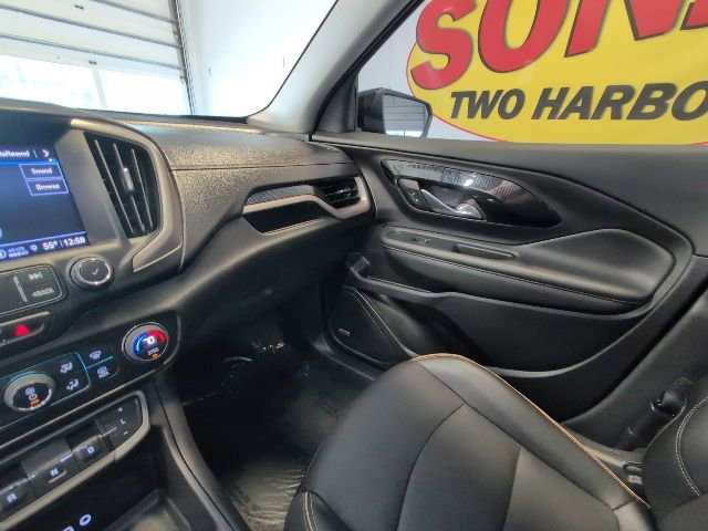 Used 2024 GMC Terrain AT4 w/ Infotainment Package II AWD/4WD image 33