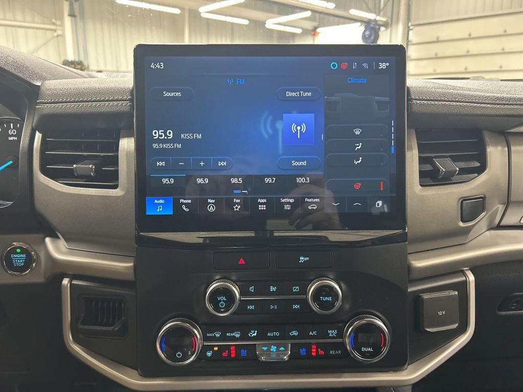 Certified 2022 Ford Expedition Max XLT image 17