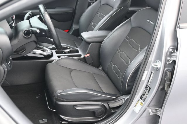 Used 2023 Kia Forte GT-Line w/ GT-Line Technology Package FWD image 10