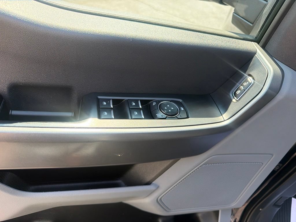 Certified 2025 Ford F250 XLT AWD/4WD image 26