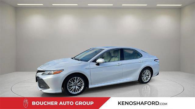 Used 2019 Toyota Camry XLE image 2