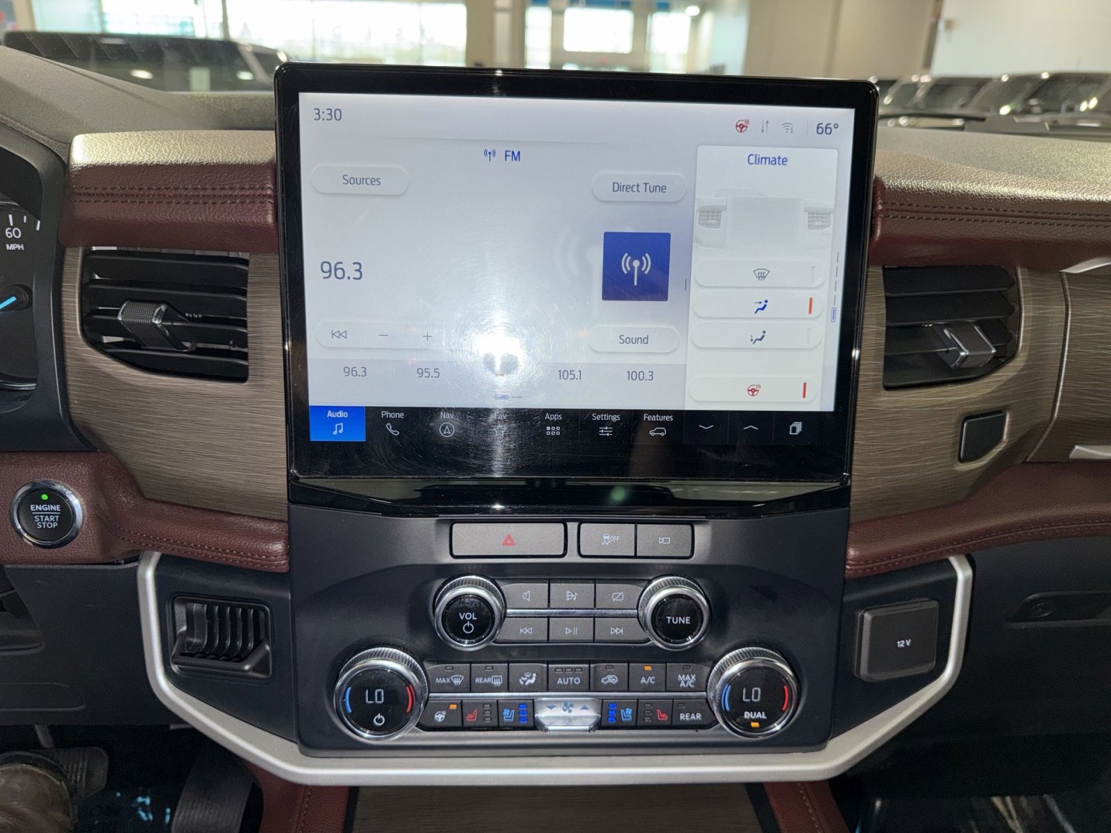 Certified 2022 Ford Expedition Max Limited image 41