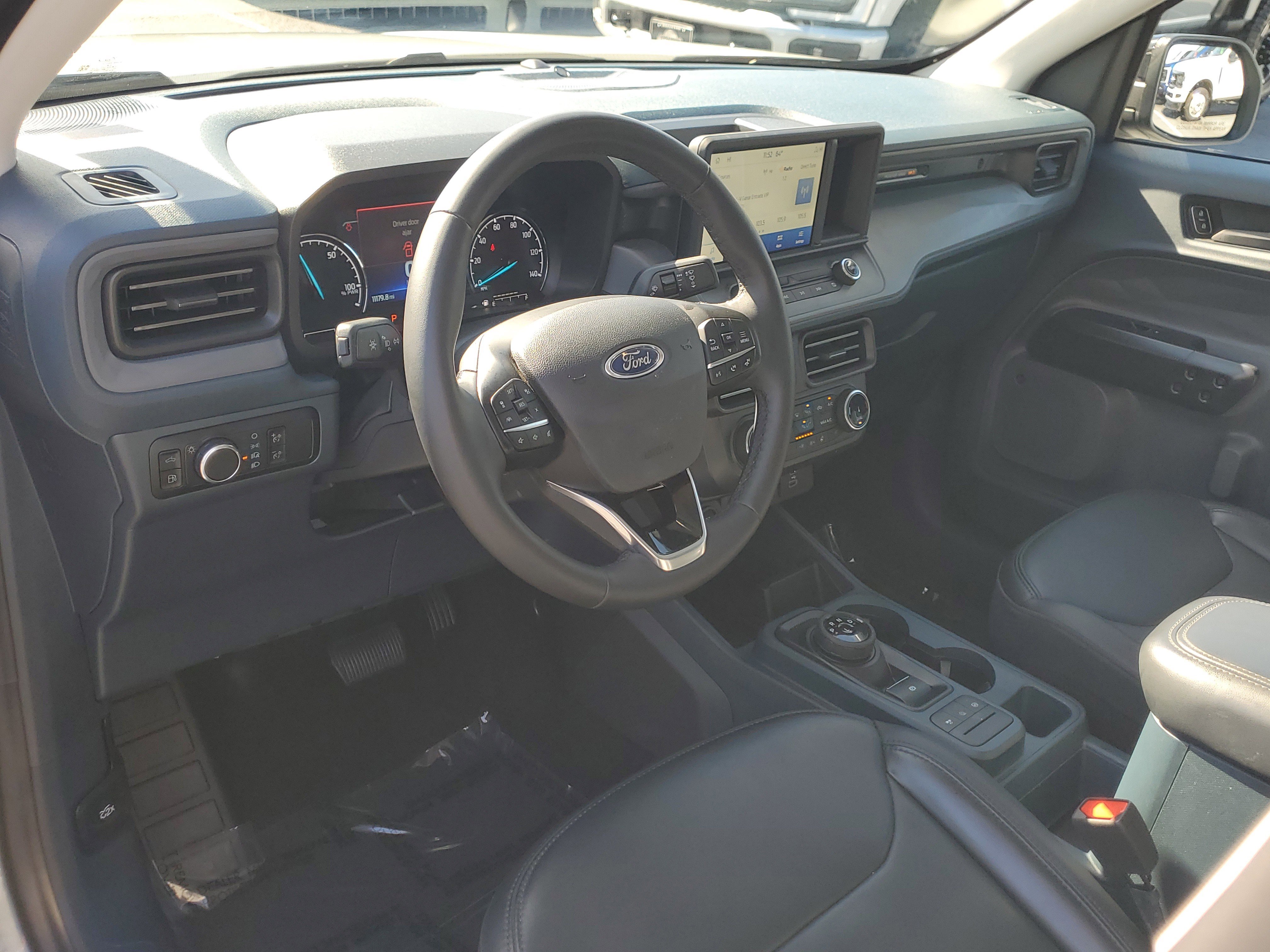 Certified 2024 Ford Maverick Lariat w/ Black Appearance Package image 20