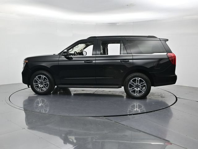 Certified 2025 Ford Expedition Active AWD/4WD image 8