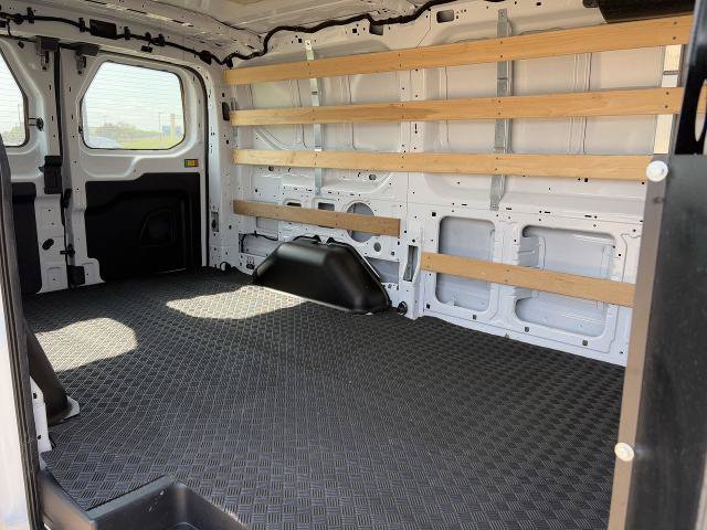 Certified 2025 Ford Transit 250 Low Roof w/ Exterior Upgrade Package RWD image 27