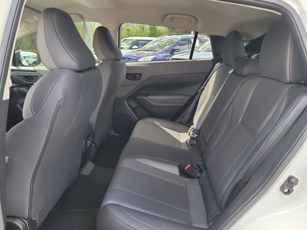 Used 2025 Subaru Crosstrek 2.0i Premium image 11
