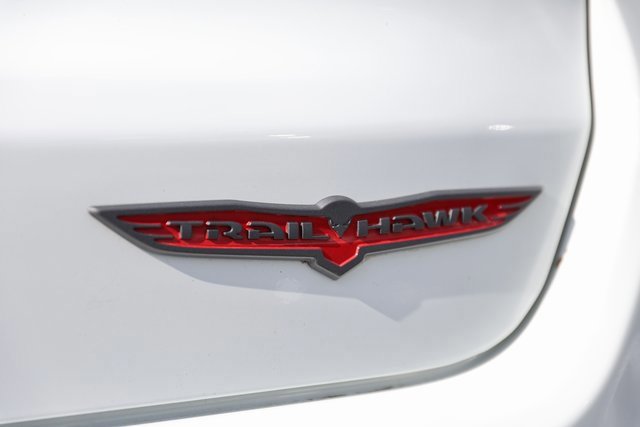 Used 2023 Jeep Compass Trailhawk w/ Trailhawk Convenience Group image 7