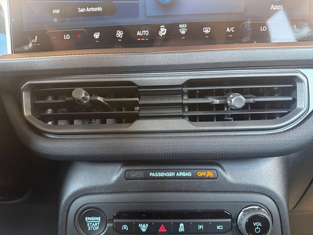 Certified 2025 Ford Bronco Sport Outer Banks w/ Outer Banks Tech Package+ AWD/4WD image 28