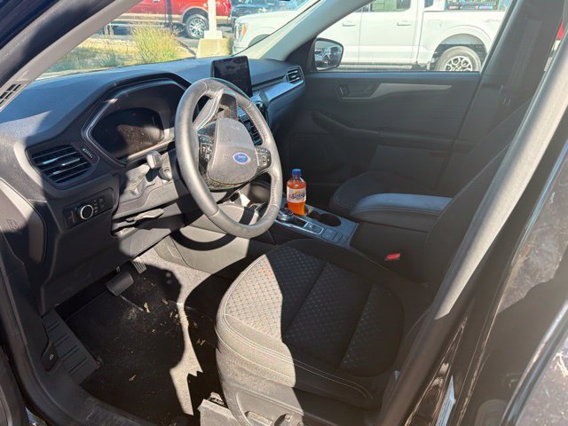 Certified 2023 Ford Escape Active w/ Cold Weather Package FWD image 6