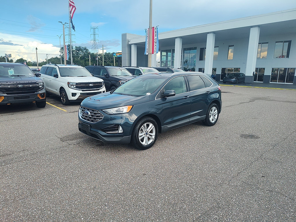 Certified 2019 Ford Edge SEL w/ Equipment Group 201A FWD image 2