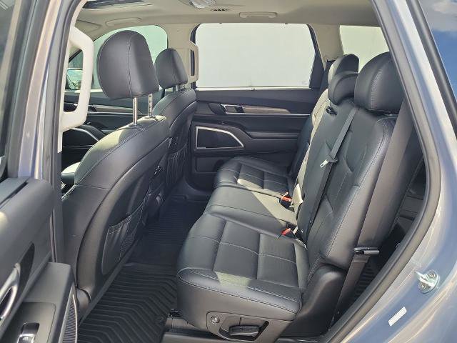 Used 2020 Kia Telluride EX w/ Towing Package FWD image 11