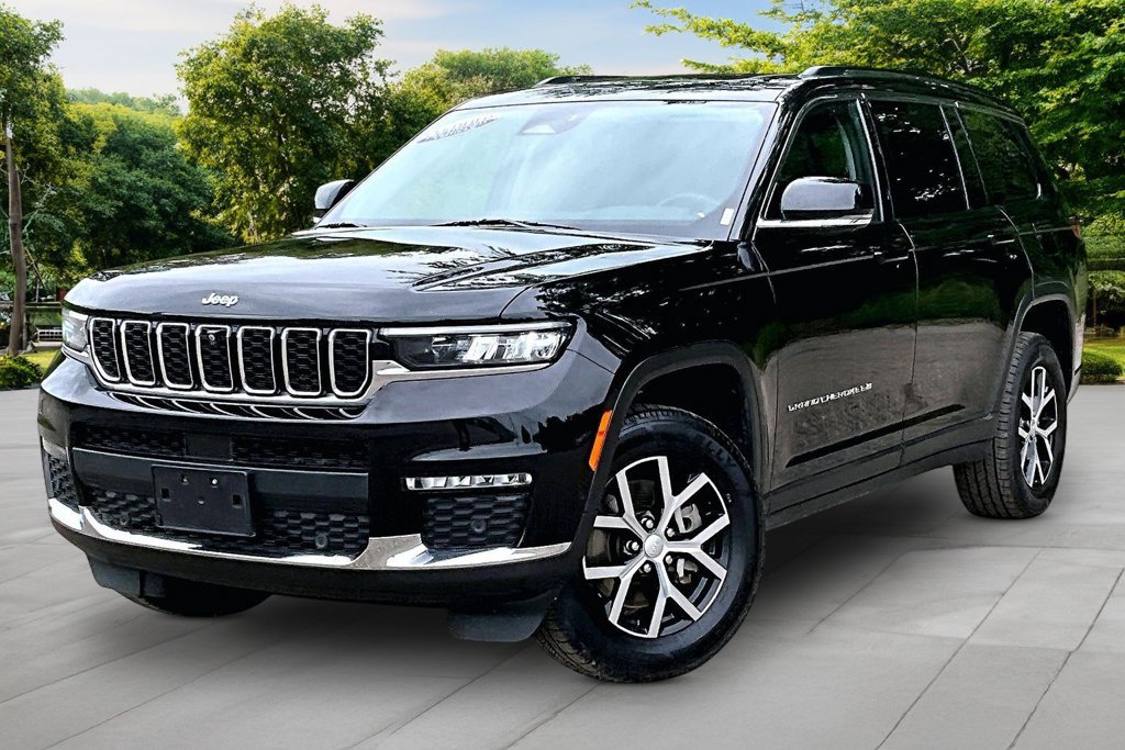 Used 2023 Jeep Grand Cherokee L Limited w/ Luxury Tech Group II AWD/4WD image 11